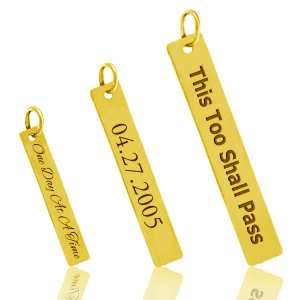 (image for) Gold Personalized Vertical Bar Style Pendant